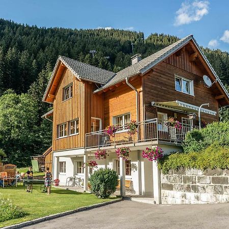 Haus Ambiatscha Apartman Sankt Gallenkirch Kültér fotó