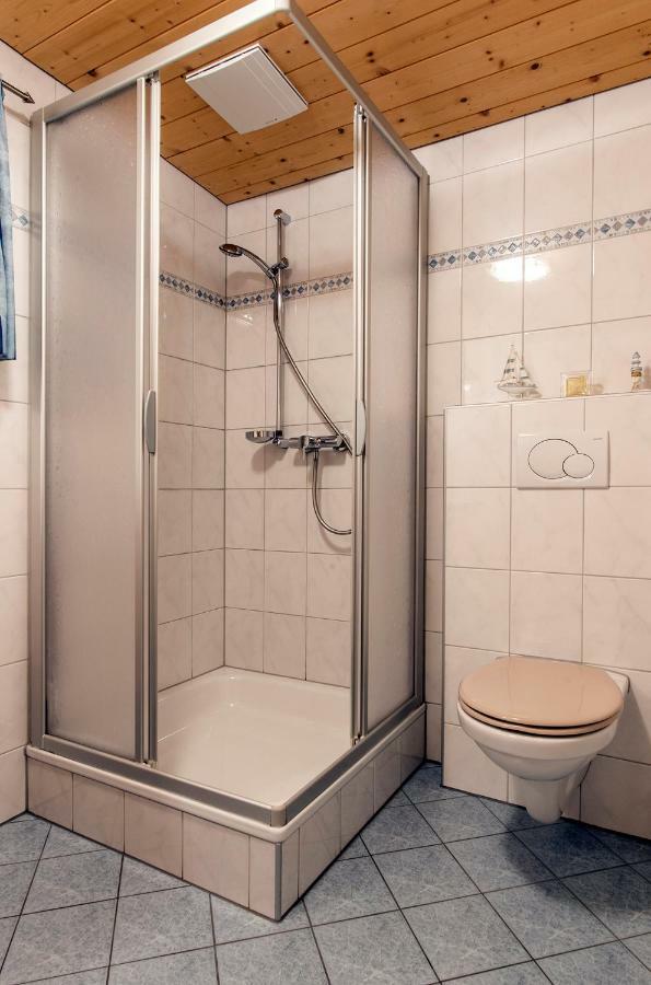 Haus Ambiatscha Apartman Sankt Gallenkirch Kültér fotó